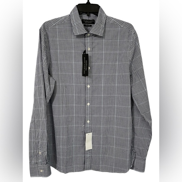 Bloomingdales NWT The Mens Store Plaid Button Down long sleeve shirt Medium - Picture 1 of 11
